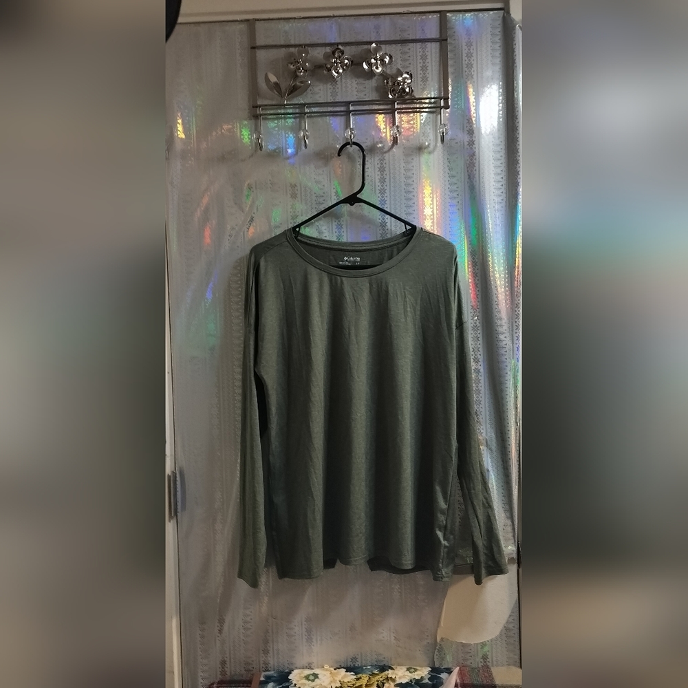 Columbia sportswear size Large